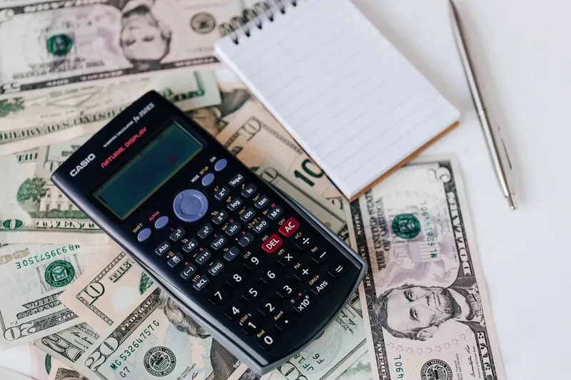 Dollar movement: possible impacts for importers and exporters